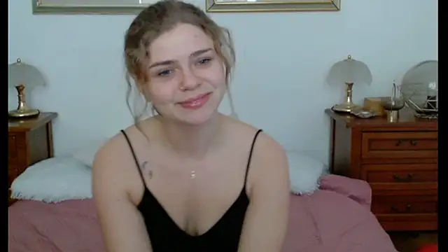 HaleyReedme online show from 13, 3, 2025