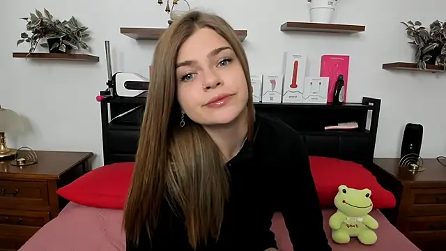 HaleyReedme online show from 15, 4, 2026