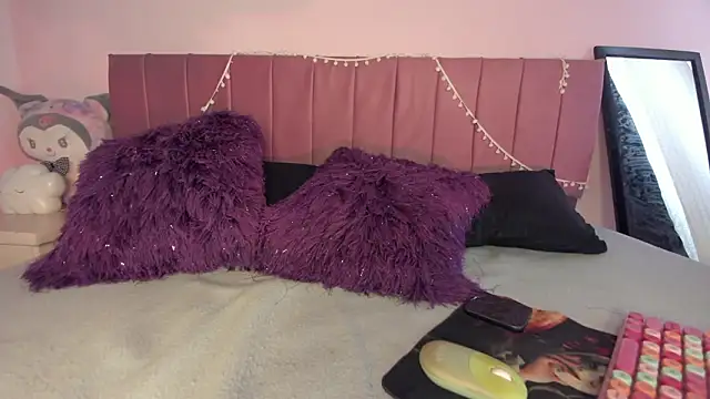 kitty-kryss online show from 24, 3, 2026