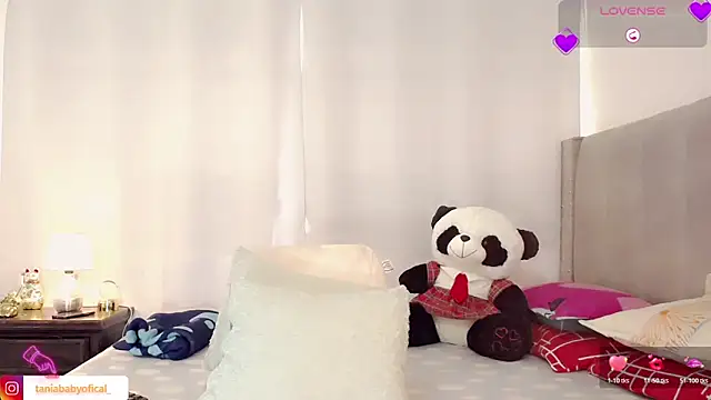 taniababy online show from 8, 4, 2026