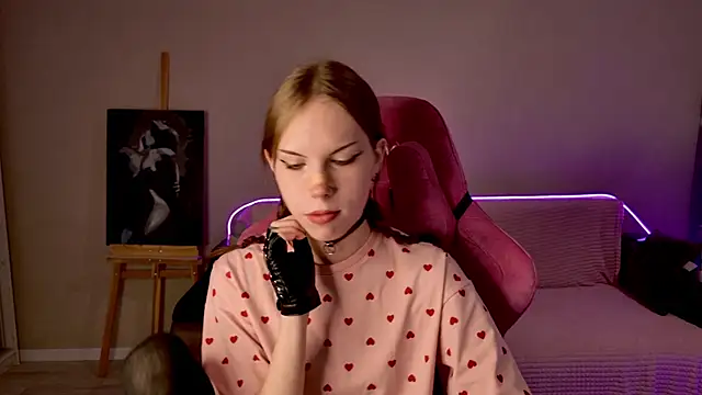 Snapshot of Pussy_Without_pussy chatting on 23, 10, 2025 Pussy Without pussy online show from 23, 10, 2025