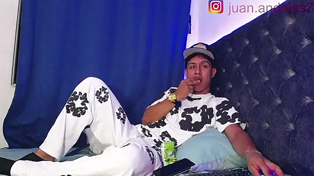 Stone grey1  online show from 18, 11, 2025