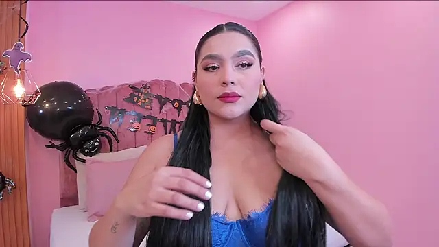 eva sainnt online show from 2, 10, 2025