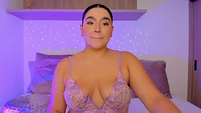 Snapshot of eva_sainnt chatting on 2, 5, 2026 eva sainnt online show from 2, 5, 2026