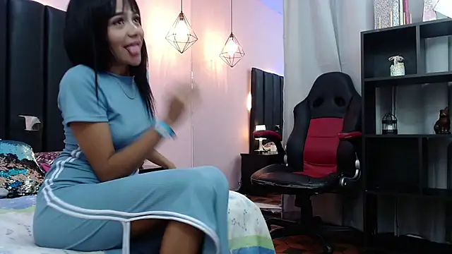 Snapshot of Zaira_Angel chatting on 24, 9, 2025 Zaira Angel online show from 24, 9, 2025