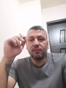 Snapshot of yourflowerpink chatting on 27, 11, 2025 yourflowerpink online show from 27, 11, 2025