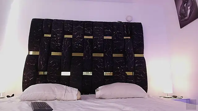 Snapshot of chris_blake__ chatting on 17, 2, 2026 chris blake online show from 17, 2, 2026