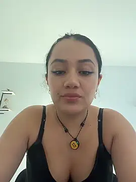 Snapshot of Isa_1207 chatting on 4, 6, 2026 Isa 1207 online show from 4, 6, 2026