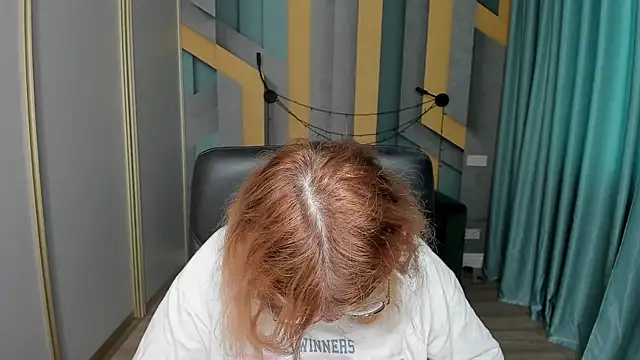 AngelinaLow online show from 22, 12, 2025