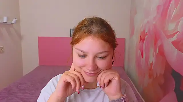 AngelinaLow online show from 19, 5, 2026