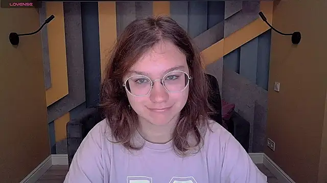 AngelinaLow online show from 16, 11, 2025