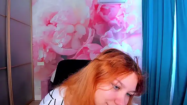 AngelinaLow online show from 19, 4, 2026