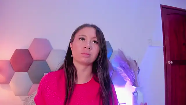 BeckyVidal online show from 11, 11, 2025