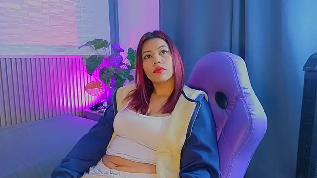 TiffanyWalk online show from 24, 2, 2026