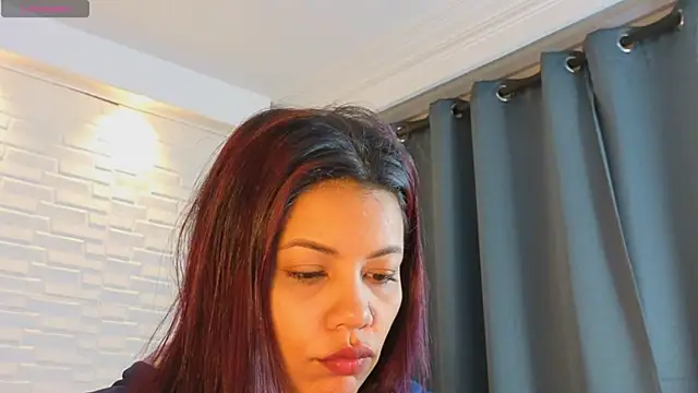 TiffanyWalk online show from 20, 4, 2026