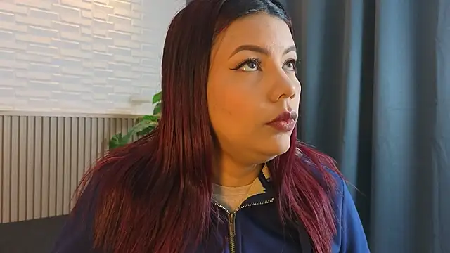 TiffanyWalk online show from 9, 4, 2026