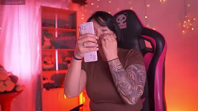 Madison Mayer online show from 19, 3, 2026