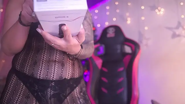 Madison Mayer online show from 20, 12, 2025