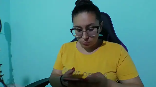 Snapshot of cloe_starr chatting on 27, 9, 2025 cloe starr online show from 27, 9, 2025