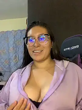 Snapshot of cloe_starr chatting on 14, 3, 2025 cloe starr online show from 14, 3, 2025