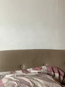 luci brecman online show from 19, 4, 2026