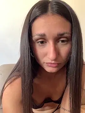 luci brecman online show from 11, 4, 2026