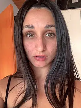 luci brecman online show from 10, 7, 2026