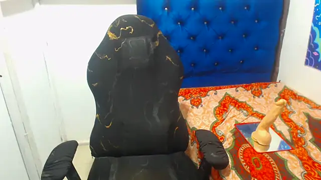Snapshot of latina_bigboos25 chatting on 23, 4, 2026 latina bigboos25 online show from 23, 4, 2026