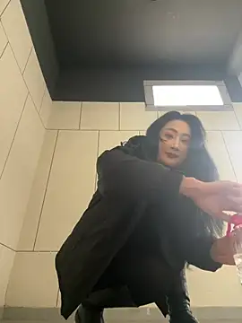 linger-23 online show from 16, 3, 2026