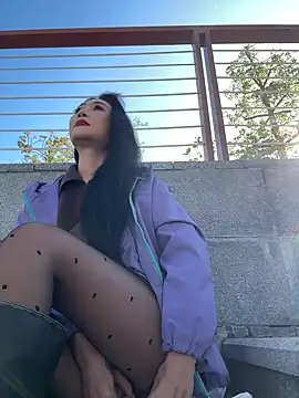 linger-23 online show from 23, 12, 2025