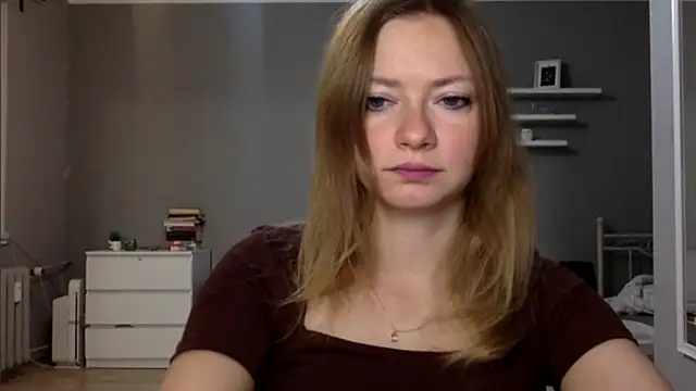 Snapshot of MillieShow chatting on 11, 11, 2025 MillieShow online show from 11, 11, 2025