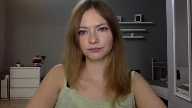 Snapshot of MillieShow chatting on 4, 11, 2025 MillieShow online show from 4, 11, 2025