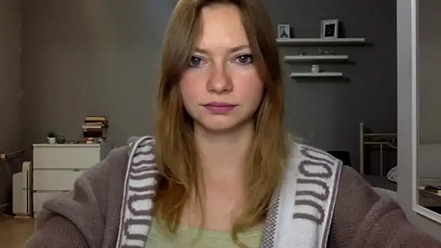 Snapshot of MillieShow chatting on 18, 11, 2025 MillieShow online show from 18, 11, 2025