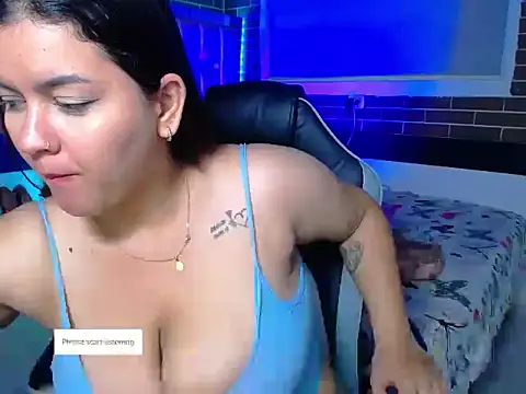 kriss sweetboobs10 online show from 18, 4, 2026