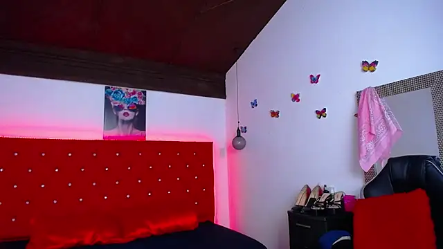 kriss sweetboobs10 online show from 29, 10, 2025