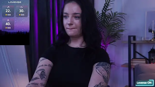 Snapshot of LexiiDarling chatting on 8, 11, 2025 LexiiDarling online show from 8, 11, 2025