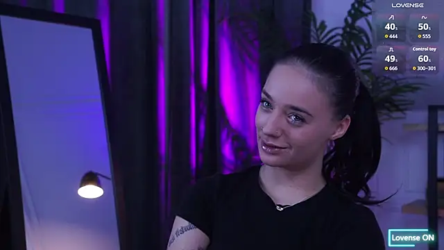 Snapshot of LexiiDarling chatting on 24, 10, 2025 LexiiDarling online show from 24, 10, 2025