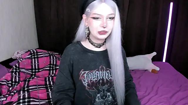 amelia mays xx online show from 28, 9, 2025