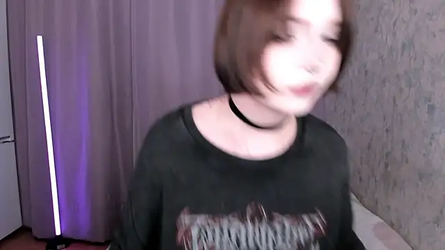 amelia mays xx online show from 17, 6, 2026