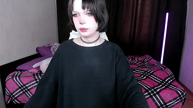 amelia mays xx online show from 10, 9, 2025