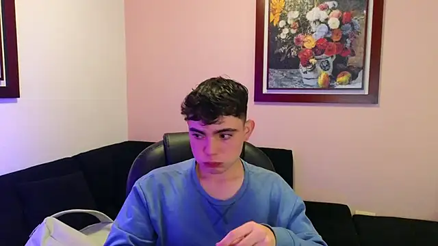 Snapshot of lukeboyce33 chatting on 17, 10, 2025 lukeboyce33 online show from 17, 10, 2025