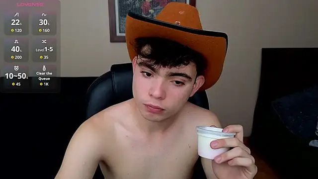 Snapshot of lukeboyce33 chatting on 16, 3, 2026 lukeboyce33 online show from 16, 3, 2026