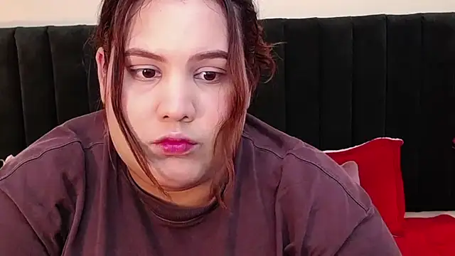 Snapshot of ailyn_maury chatting on 10, 10, 2025 ailyn maury online show from 10, 10, 2025