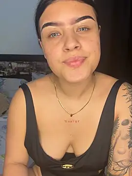 Snapshot of Candy_Roose chatting on 23, 3, 2025 Candy Roose online show from 23, 3, 2025