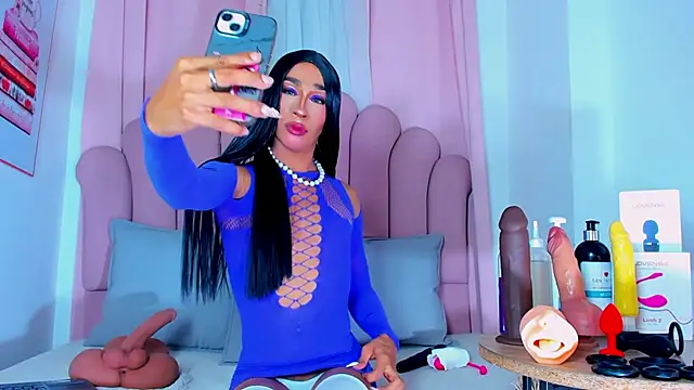 NicoleMadrird online show from 4, 6, 2026