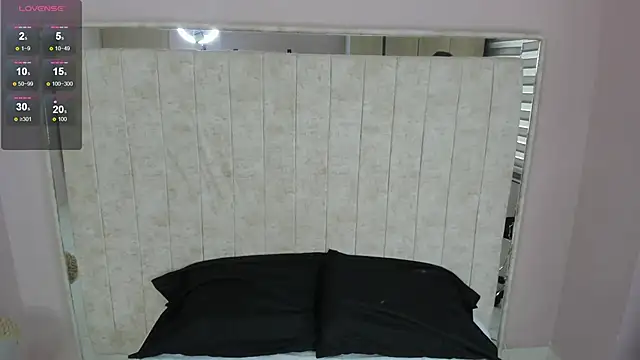 Alice 26  online show from 8, 9, 2025