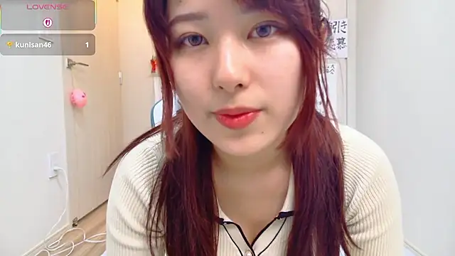 Snapshot of miharu01 chatting on 26, 11, 2025 miharu01 online show from 26, 11, 2025