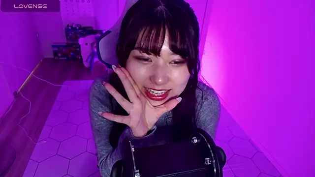 Snapshot of miharu01 chatting on 30, 11, 2025 miharu01 online show from 30, 11, 2025