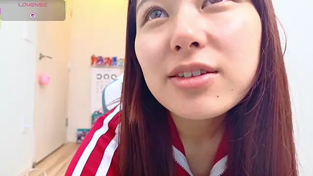 Snapshot of miharu01 chatting on 26, 11, 2025 miharu01 online show from 26, 11, 2025