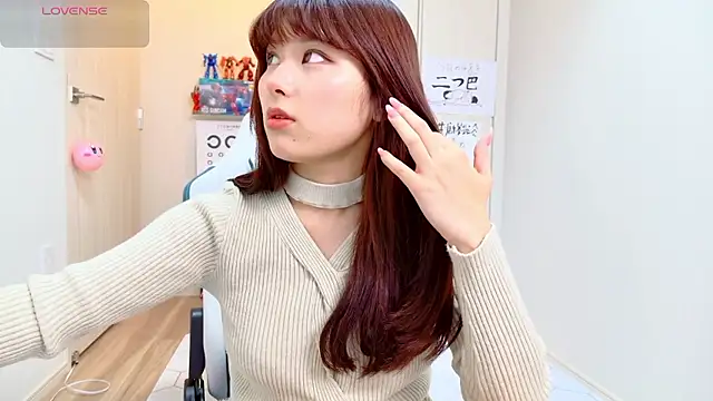 Snapshot of miharu01 chatting on 19, 10, 2025 miharu01 online show from 19, 10, 2025